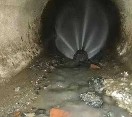 乳山市政管道清淤